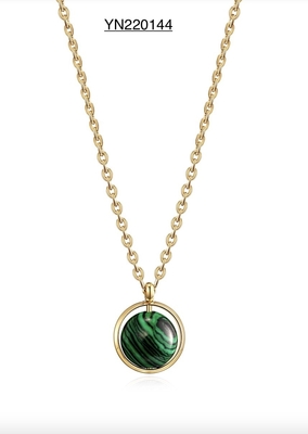 Ожерелье с золотым подвесом из зеленого круглого камня OEM из нержавеющей стали с крутящим моментом, ювелирное ожерелье